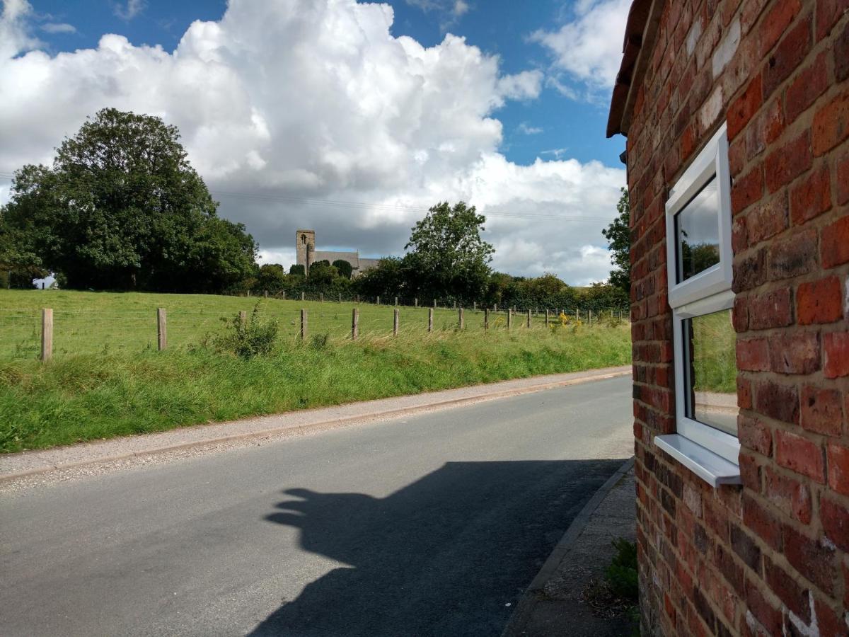 Westmoreland Cottage Weaverthorpe Extérieur photo